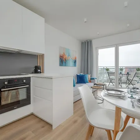 Cozy Przedmiejska By Renters Appartamento